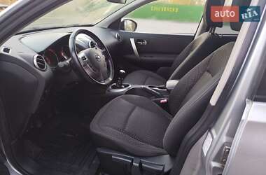 Внедорожник / Кроссовер Nissan Qashqai+2 2009 в 