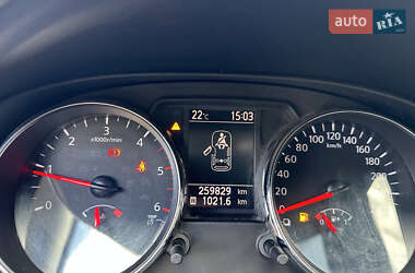 Внедорожник / Кроссовер Nissan Qashqai+2 2010 в 