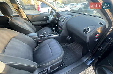 Внедорожник / Кроссовер Nissan Qashqai+2 2010 в 