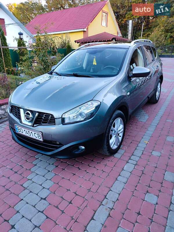 Внедорожник / Кроссовер Nissan Qashqai+2 2011 в Тернополе фото 7 Внедорожник / Кроссовер Nissan Qashqai+2 2011 в Тернополе