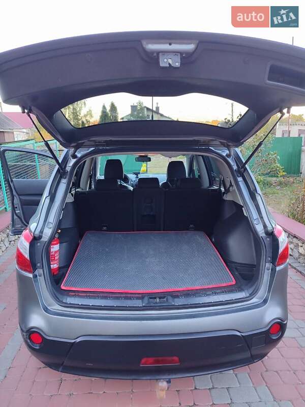 Внедорожник / Кроссовер Nissan Qashqai+2 2011 в Тернополе фото 19 Внедорожник / Кроссовер Nissan Qashqai+2 2011 в Тернополе