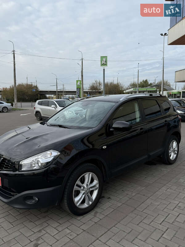 Внедорожник / Кроссовер Nissan Qashqai+2 2011 в Луцке фото 2 Внедорожник / Кроссовер Nissan Qashqai+2 2011 в Луцке