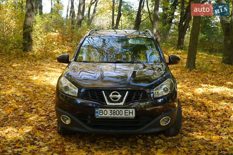 Внедорожник / Кроссовер Nissan Qashqai+2 2011 в Тернополе