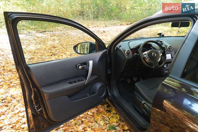 Внедорожник / Кроссовер Nissan Qashqai+2 2011 в Тернополе