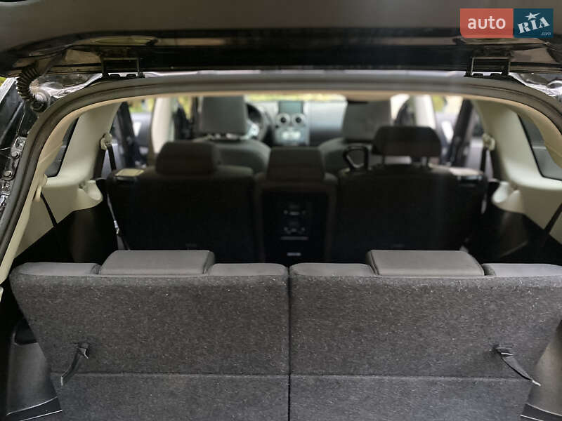 Позашляховик / Кросовер Nissan Qashqai+2 2009 в Рівному