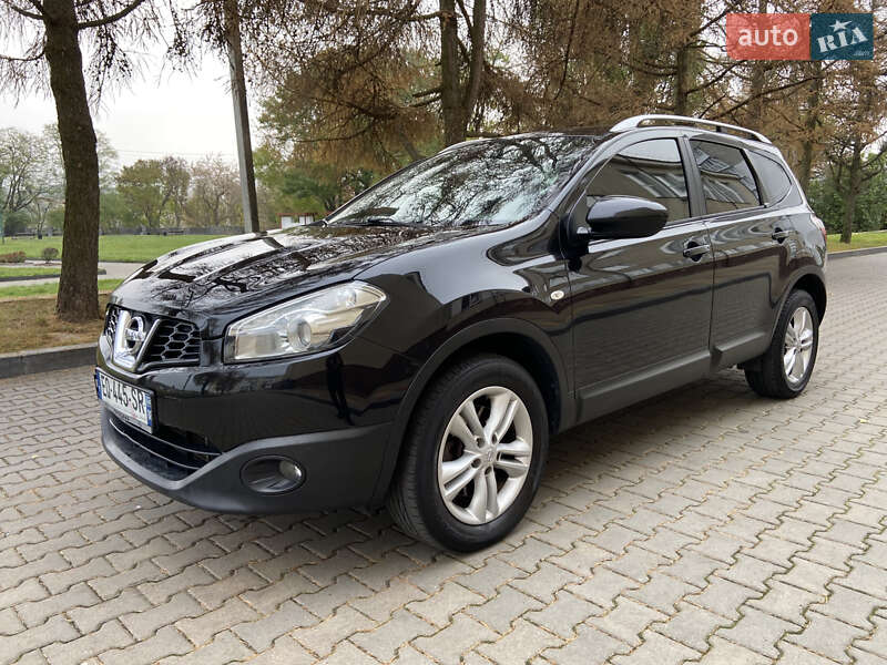 Позашляховик / Кросовер Nissan Qashqai+2 2013 в Звягелі
