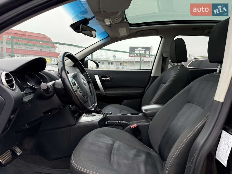 Внедорожник / Кроссовер Nissan Qashqai+2 2011 в Киеве