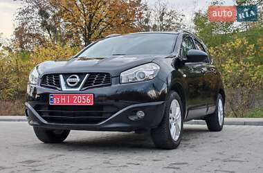 Внедорожник / Кроссовер Nissan Qashqai+2 2011 в 