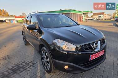 Внедорожник / Кроссовер Nissan Qashqai+2 2012 в 