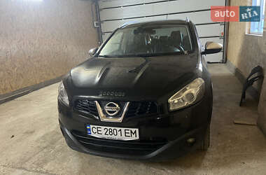 Внедорожник / Кроссовер Nissan Qashqai+2 2010 в Черновцах