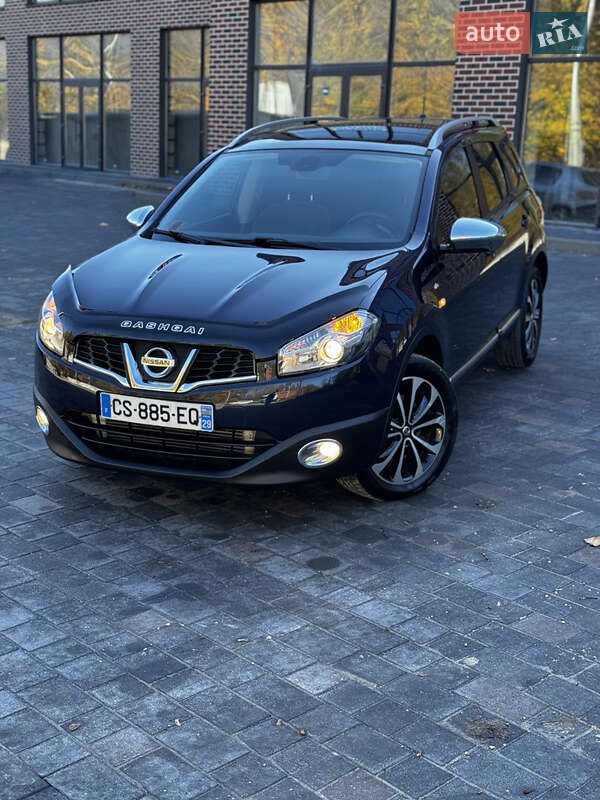 Внедорожник / Кроссовер Nissan Qashqai+2 2011 в Тернополе фото 5 Внедорожник / Кроссовер Nissan Qashqai+2 2011 в Тернополе