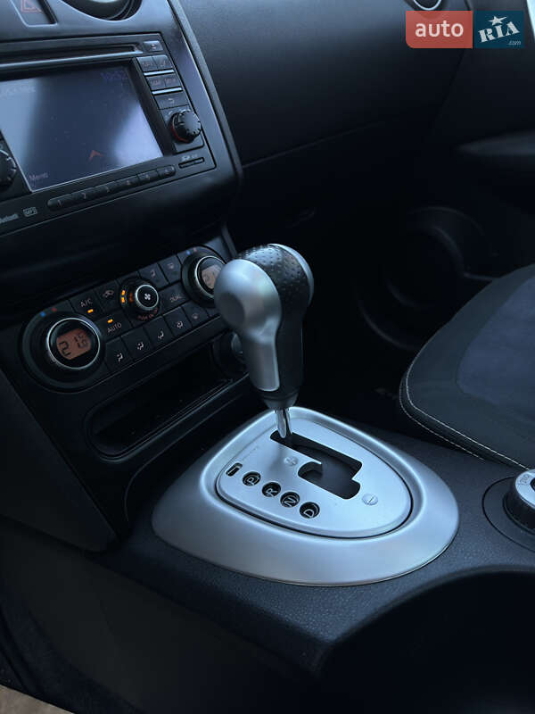 Внедорожник / Кроссовер Nissan Qashqai+2 2011 в Тернополе фото 69 Внедорожник / Кроссовер Nissan Qashqai+2 2011 в Тернополе