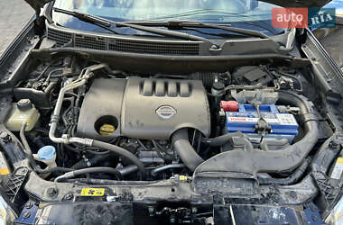 Позашляховик / Кросовер Nissan Qashqai+2 2011 в  фото 71 Позашляховик / Кросовер Nissan Qashqai+2 2011 в