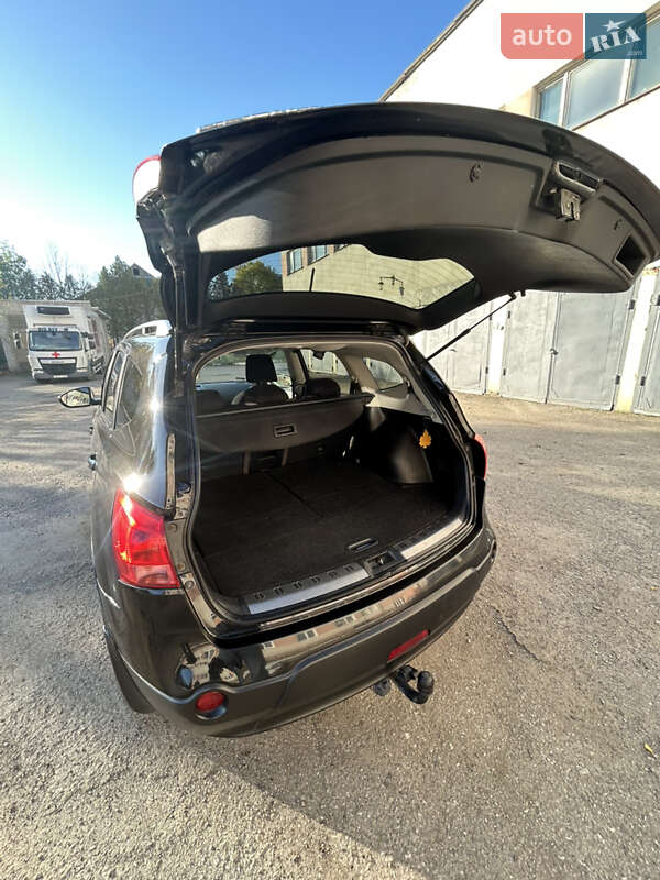 Внедорожник / Кроссовер Nissan Qashqai+2 2008 в Ивано-Франковске фото 12 Внедорожник / Кроссовер Nissan Qashqai+2 2008 в Ивано-Франковске