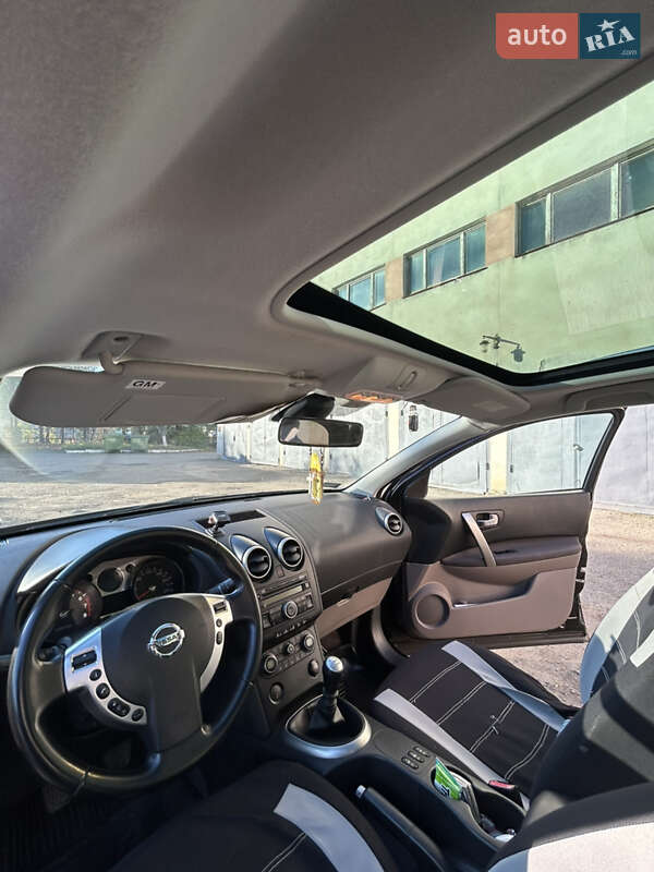 Внедорожник / Кроссовер Nissan Qashqai+2 2008 в Ивано-Франковске фото 14 Внедорожник / Кроссовер Nissan Qashqai+2 2008 в Ивано-Франковске