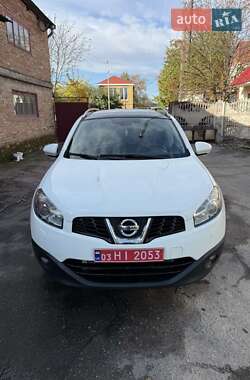 Внедорожник / Кроссовер Nissan Qashqai+2 2011 в Первомайске