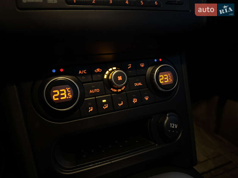 Позашляховик / Кросовер Nissan Qashqai+2 2012 в Умані