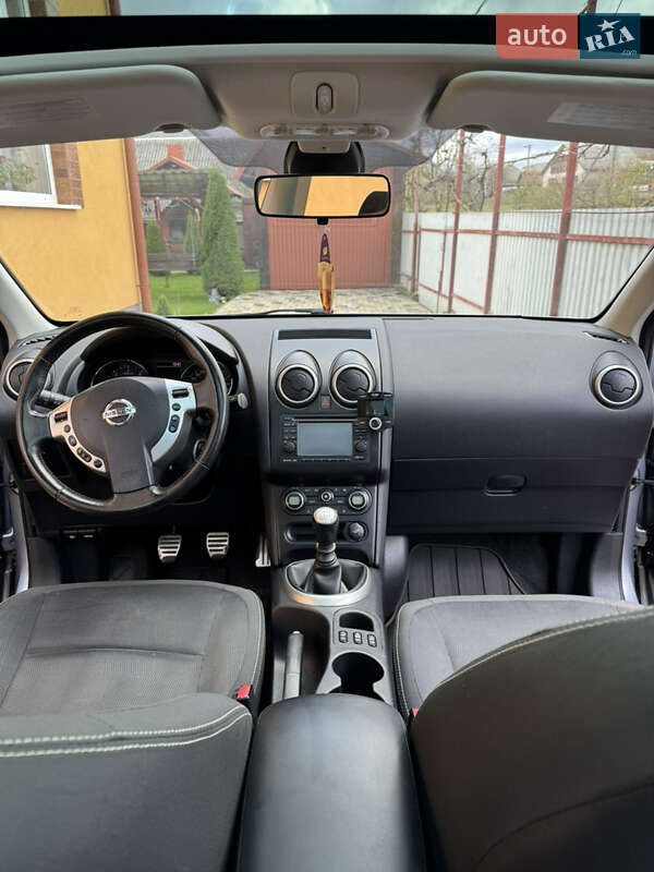 Внедорожник / Кроссовер Nissan Qashqai+2 2010 в Сваляве фото 18 Внедорожник / Кроссовер Nissan Qashqai+2 2010 в Сваляве