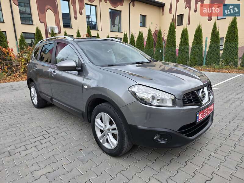 Внедорожник / Кроссовер Nissan Qashqai+2 2011 в Луцке