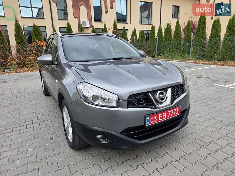 Внедорожник / Кроссовер Nissan Qashqai+2 2011 в Луцке