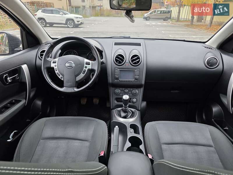 Внедорожник / Кроссовер Nissan Qashqai+2 2011 в Луцке