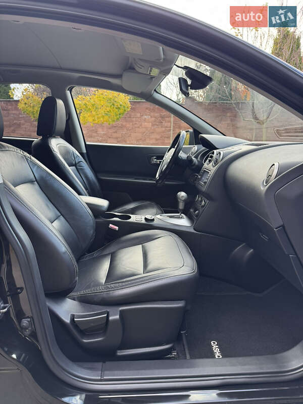 Внедорожник / Кроссовер Nissan Qashqai+2 2011 в Ровно фото 62 Внедорожник / Кроссовер Nissan Qashqai+2 2011 в Ровно