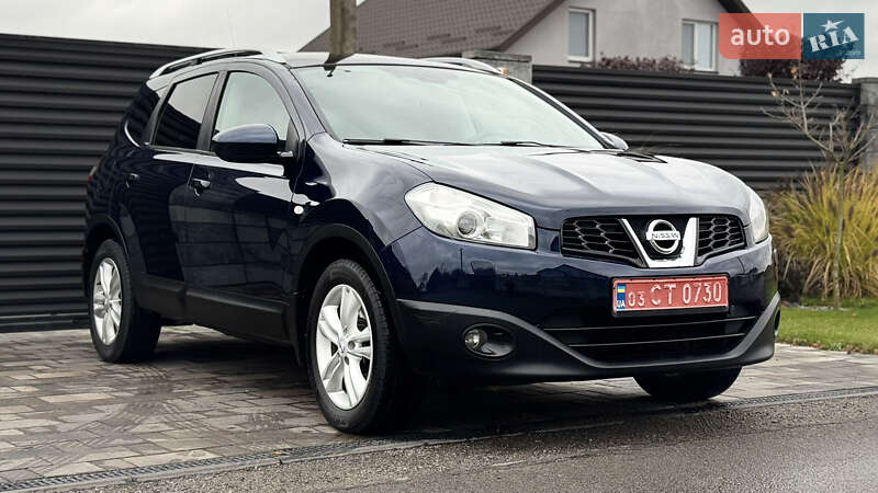 Внедорожник / Кроссовер Nissan Qashqai+2 2010 в Ровно