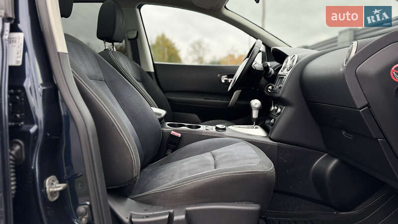 Внедорожник / Кроссовер Nissan Qashqai+2 2010 в Ровно