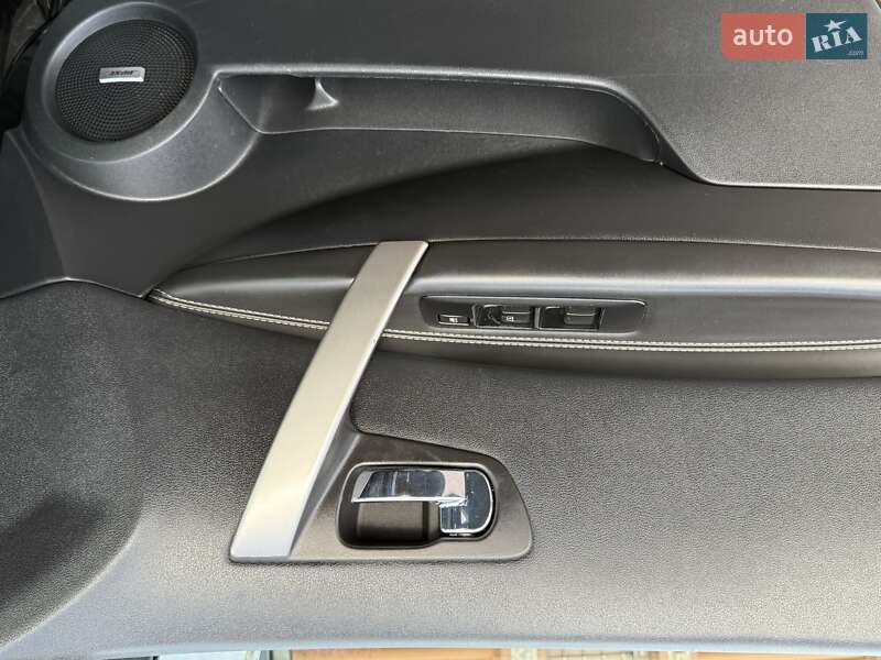 Внедорожник / Кроссовер Nissan Qashqai+2 2012 в Киеве