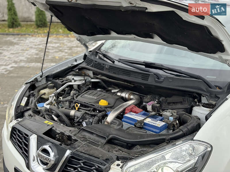 Внедорожник / Кроссовер Nissan Qashqai+2 2013 в Ровно