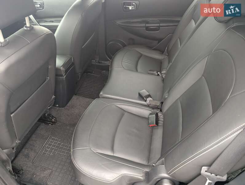 Внедорожник / Кроссовер Nissan Qashqai+2 2010 в Ровно фото 30 Внедорожник / Кроссовер Nissan Qashqai+2 2010 в Ровно