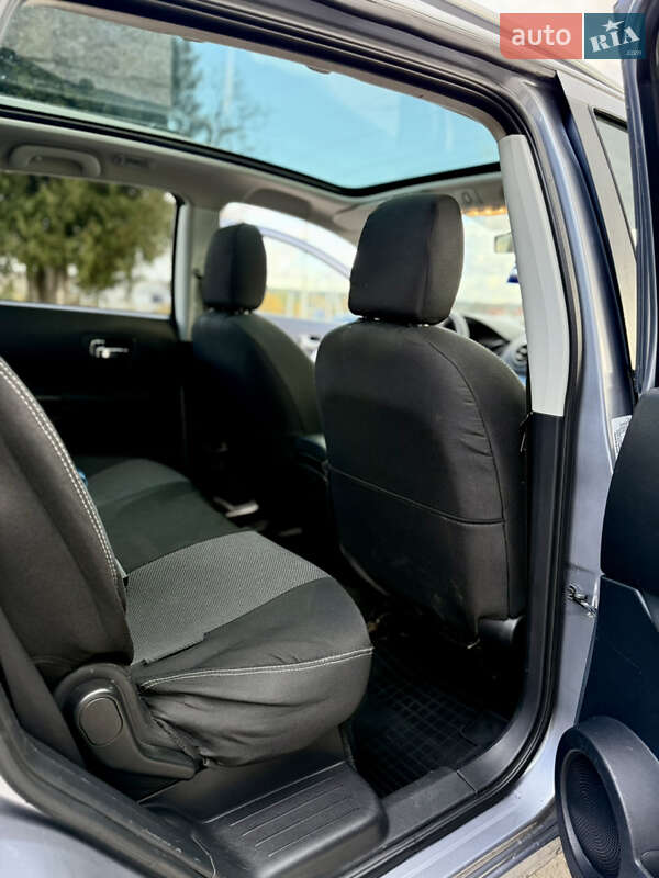 Внедорожник / Кроссовер Nissan Qashqai+2 2012 в Новояворовске фото 30 Внедорожник / Кроссовер Nissan Qashqai+2 2012 в Новояворовске