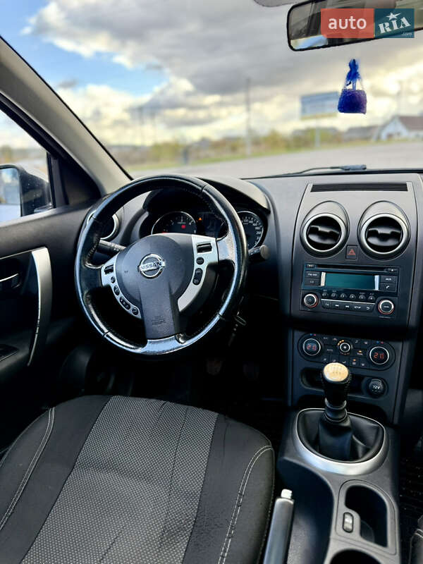 Внедорожник / Кроссовер Nissan Qashqai+2 2012 в Новояворовске фото 38 Внедорожник / Кроссовер Nissan Qashqai+2 2012 в Новояворовске