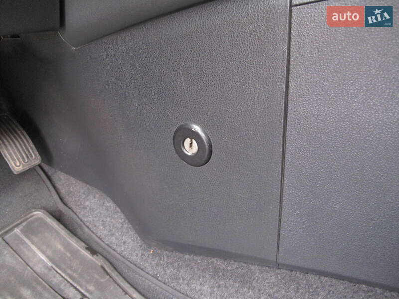 Внедорожник / Кроссовер Nissan Qashqai+2 2013 в Киеве фото 18 Внедорожник / Кроссовер Nissan Qashqai+2 2013 в Киеве