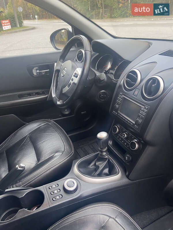 Внедорожник / Кроссовер Nissan Qashqai+2 2011 в Трускавце фото 7 Внедорожник / Кроссовер Nissan Qashqai+2 2011 в Трускавце