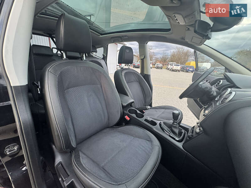 Позашляховик / Кросовер Nissan Qashqai+2 2014 в Коломиї фото 70 Позашляховик / Кросовер Nissan Qashqai+2 2014 в Коломиї