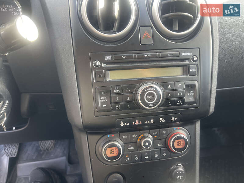 Внедорожник / Кроссовер Nissan Qashqai+2 2009 в Житомире фото 6 Внедорожник / Кроссовер Nissan Qashqai+2 2009 в Житомире