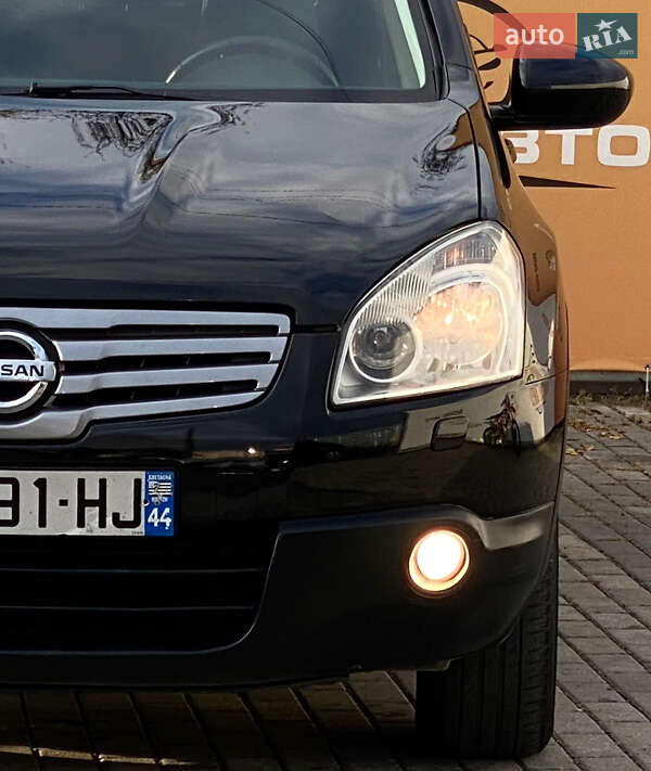 Внедорожник / Кроссовер Nissan Qashqai+2 2010 в Ровно