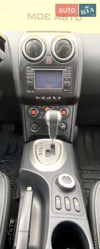 Внедорожник / Кроссовер Nissan Qashqai+2 2010 в Ровно