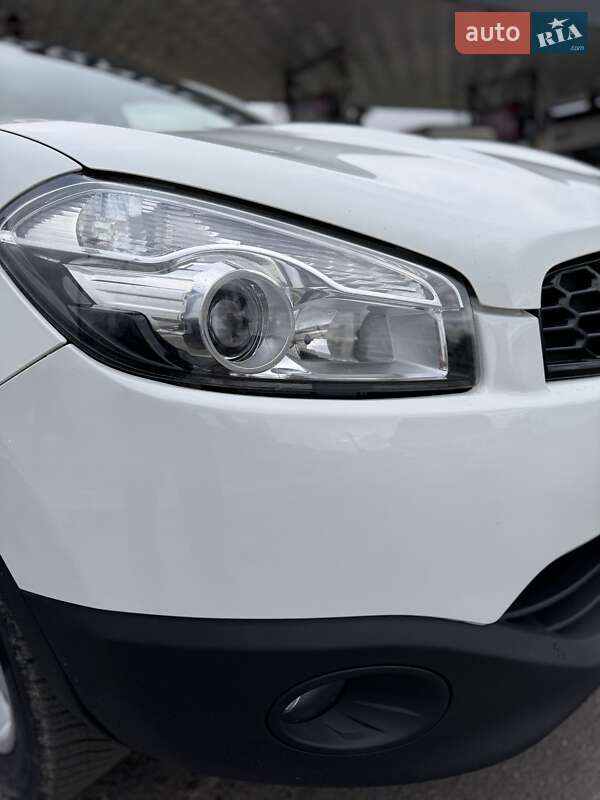 Внедорожник / Кроссовер Nissan Qashqai+2 2013 в Дубно фото 3 Внедорожник / Кроссовер Nissan Qashqai+2 2013 в Дубно