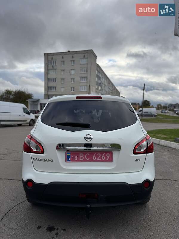 Внедорожник / Кроссовер Nissan Qashqai+2 2013 в Дубно фото 8 Внедорожник / Кроссовер Nissan Qashqai+2 2013 в Дубно