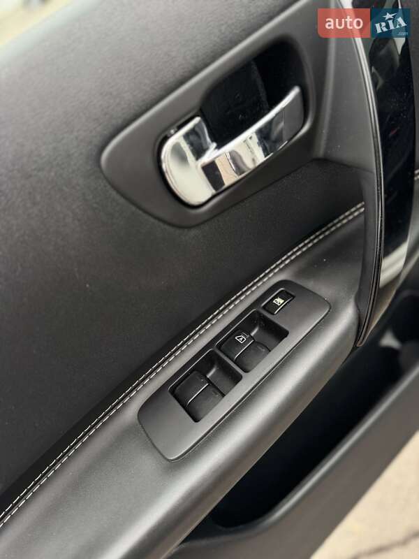 Внедорожник / Кроссовер Nissan Qashqai+2 2013 в Дубно фото 39 Внедорожник / Кроссовер Nissan Qashqai+2 2013 в Дубно