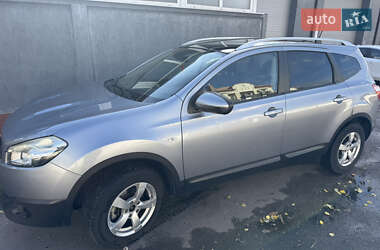 Позашляховик / Кросовер Nissan Qashqai+2 2010 в Шептицькому