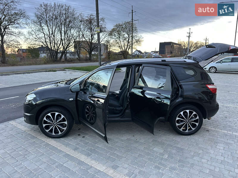 Внедорожник / Кроссовер Nissan Qashqai+2 2011 в Виннице