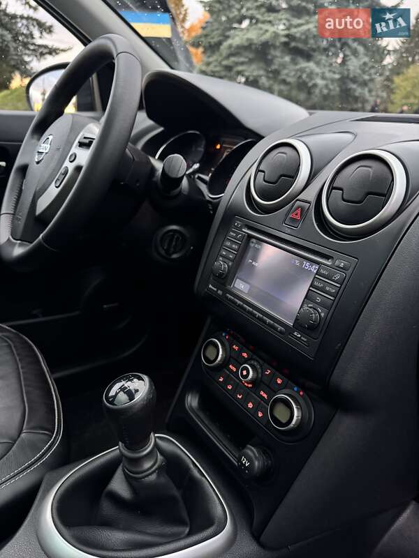 Внедорожник / Кроссовер Nissan Qashqai+2 2011 в Дубно фото 25 Внедорожник / Кроссовер Nissan Qashqai+2 2011 в Дубно
