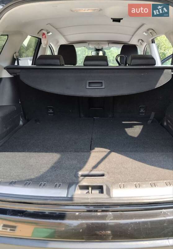 Позашляховик / Кросовер Nissan Qashqai+2 2011 в Турці фото 22 Позашляховик / Кросовер Nissan Qashqai+2 2011 в Турці