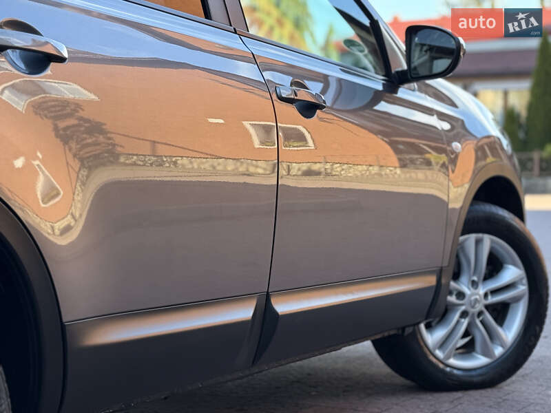 Внедорожник / Кроссовер Nissan Qashqai+2 2011 в Стрые