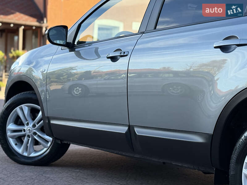 Внедорожник / Кроссовер Nissan Qashqai+2 2011 в Стрые