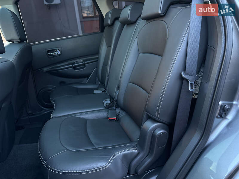 Внедорожник / Кроссовер Nissan Qashqai+2 2011 в Стрые