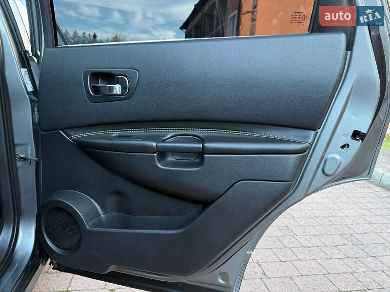 Внедорожник / Кроссовер Nissan Qashqai+2 2011 в Стрые